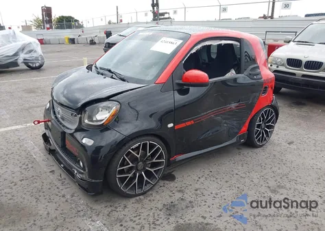 2016 Smart Fortwo Passion/Prime/Proxy/Pure from USA, damaged, VIN WMEFJ5DA0GK076079
